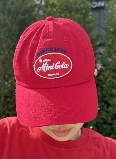 showgirl × Mini Cola cap
